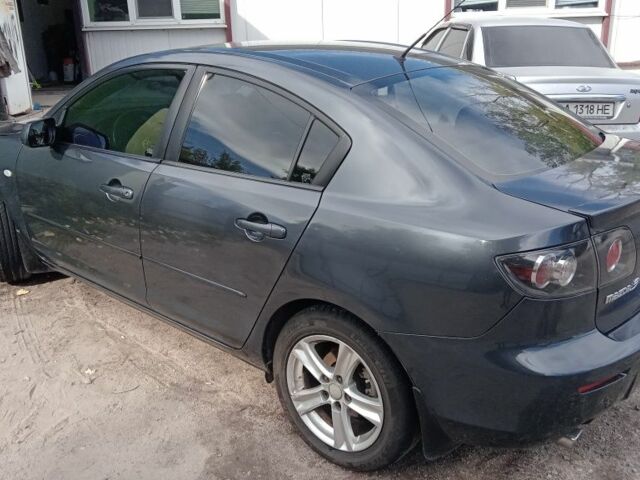 Серый Мазда 3, объемом двигателя 0 л и пробегом 215 тыс. км за 5500 $, фото 2 на Automoto.ua