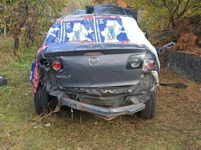 Серый Мазда 3, объемом двигателя 0 л и пробегом 175 тыс. км за 2500 $, фото 1 на Automoto.ua