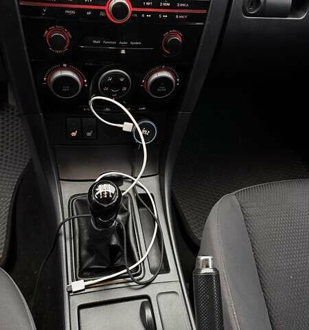 Серый Мазда 3, объемом двигателя 1.6 л и пробегом 228 тыс. км за 5600 $, фото 9 на Automoto.ua