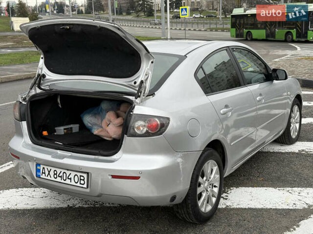Сірий Мазда 3, об'ємом двигуна 1.6 л та пробігом 218 тис. км за 4850 $, фото 11 на Automoto.ua