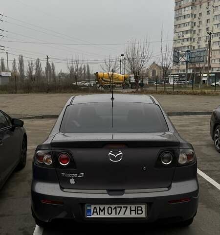 Серый Мазда 3, объемом двигателя 1.6 л и пробегом 228 тыс. км за 5600 $, фото 3 на Automoto.ua