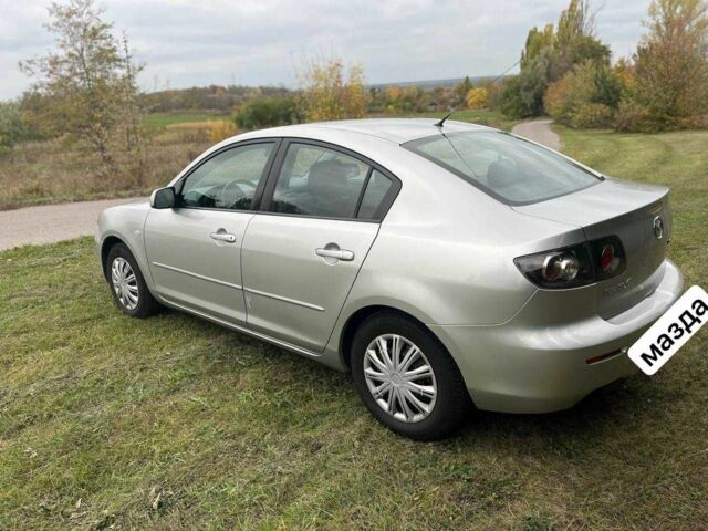 Серый Мазда 3, объемом двигателя 1.6 л и пробегом 180 тыс. км за 3500 $, фото 3 на Automoto.ua