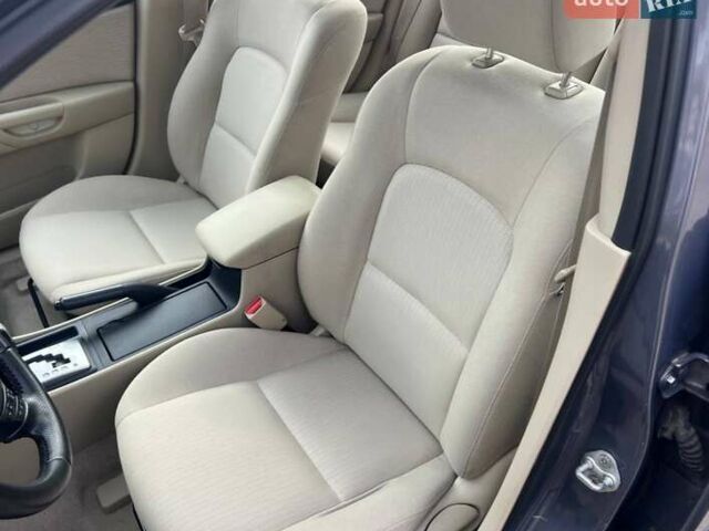 Серый Мазда 3, объемом двигателя 1.6 л и пробегом 178 тыс. км за 6250 $, фото 31 на Automoto.ua