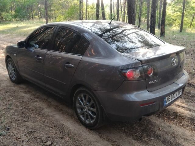 Серый Мазда 3, объемом двигателя 1.6 л и пробегом 320 тыс. км за 4900 $, фото 3 на Automoto.ua