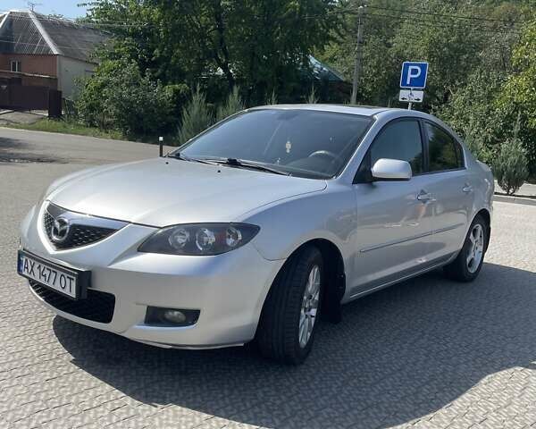 Серый Мазда 3, объемом двигателя 1.6 л и пробегом 250 тыс. км за 5800 $, фото 4 на Automoto.ua