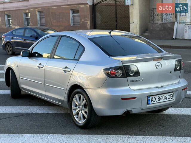 Сірий Мазда 3, об'ємом двигуна 1.6 л та пробігом 218 тис. км за 4850 $, фото 1 на Automoto.ua
