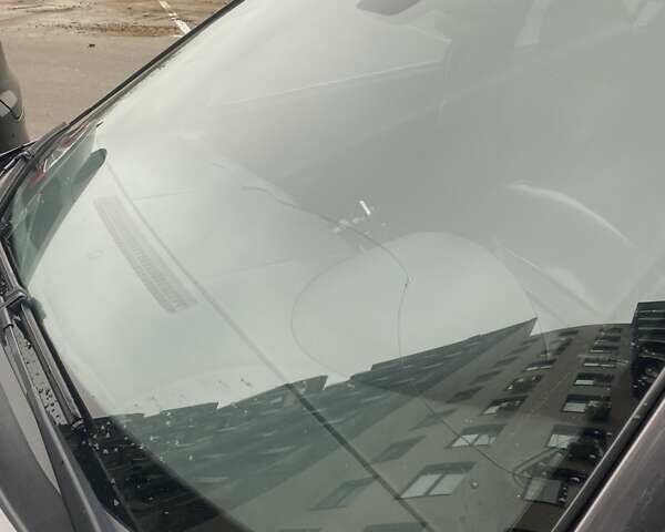 Серый Мазда 3, объемом двигателя 1.6 л и пробегом 228 тыс. км за 5600 $, фото 13 на Automoto.ua