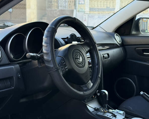 Сірий Мазда 3, об'ємом двигуна 1.6 л та пробігом 218 тис. км за 4850 $, фото 6 на Automoto.ua