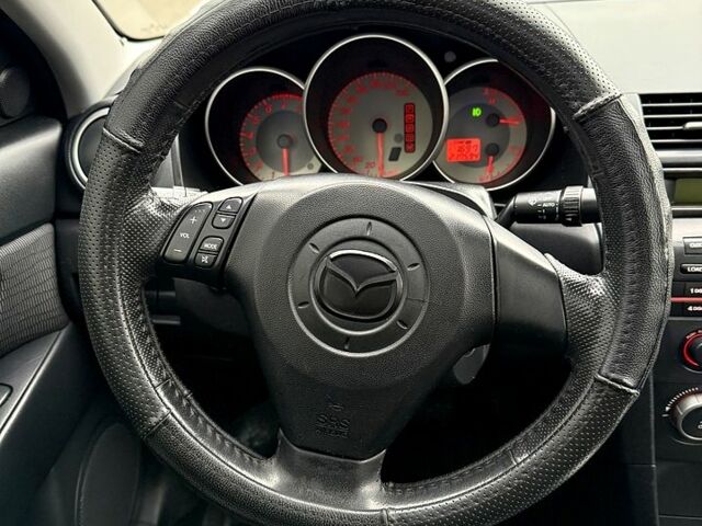 Серый Мазда 3, объемом двигателя 1.6 л и пробегом 217 тыс. км за 4850 $, фото 4 на Automoto.ua