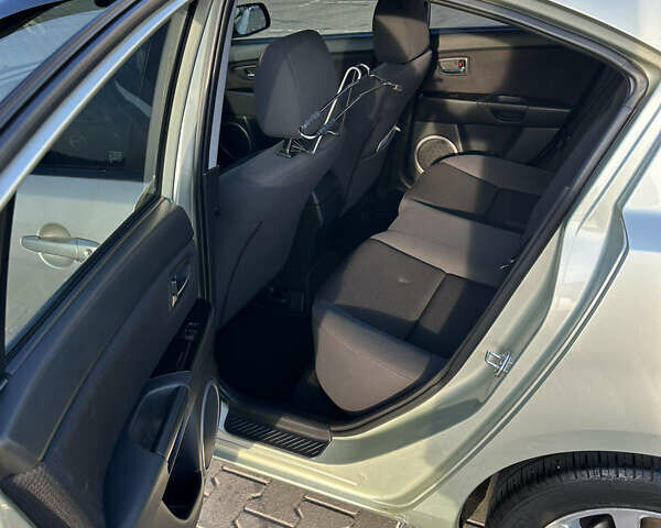 Сірий Мазда 3, об'ємом двигуна 1.6 л та пробігом 267 тис. км за 5000 $, фото 18 на Automoto.ua