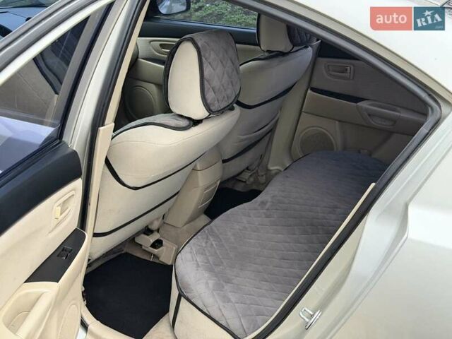 Серый Мазда 3, объемом двигателя 1.6 л и пробегом 170 тыс. км за 6000 $, фото 9 на Automoto.ua