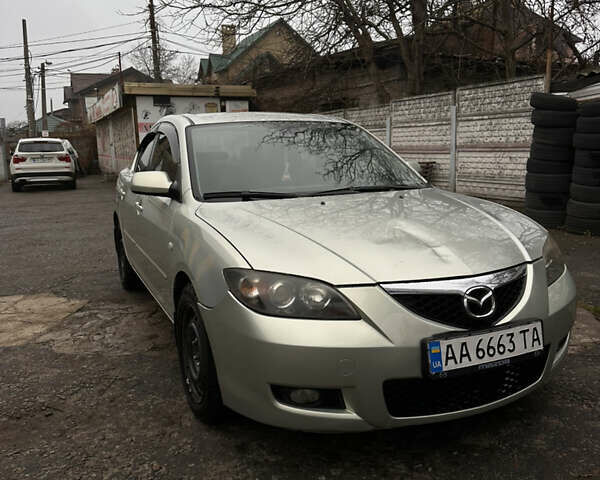 Сірий Мазда 3, об'ємом двигуна 1.6 л та пробігом 267 тис. км за 5000 $, фото 6 на Automoto.ua