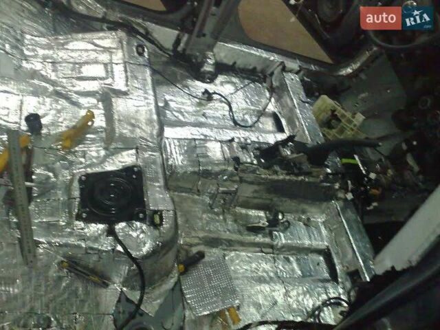 Сірий Мазда 3, об'ємом двигуна 2 л та пробігом 89 тис. км за 7900 $, фото 6 на Automoto.ua