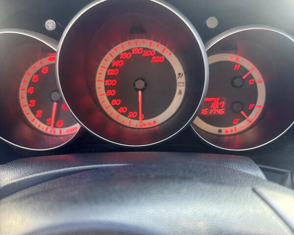 Серый Мазда 3, объемом двигателя 2 л и пробегом 162 тыс. км за 5200 $, фото 8 на Automoto.ua