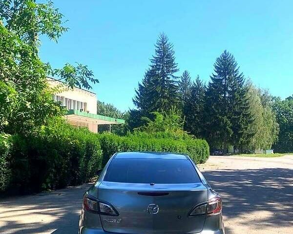 Серый Мазда 3, объемом двигателя 2 л и пробегом 145 тыс. км за 6750 $, фото 2 на Automoto.ua