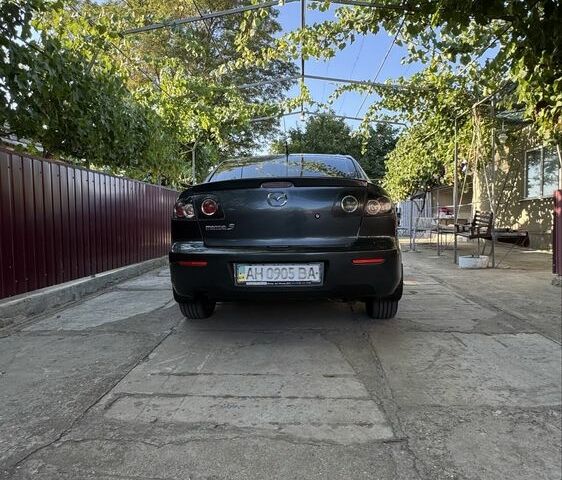 Серый Мазда 3, объемом двигателя 1.6 л и пробегом 176 тыс. км за 4800 $, фото 3 на Automoto.ua