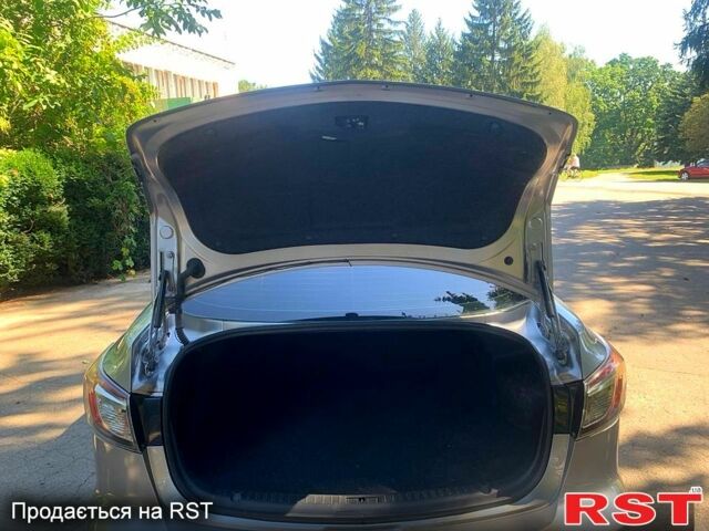 Серый Мазда 3, объемом двигателя 2 л и пробегом 145 тыс. км за 6750 $, фото 8 на Automoto.ua