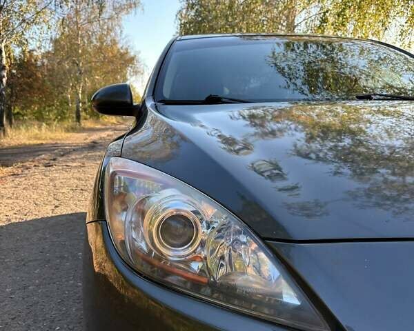 Серый Мазда 3, объемом двигателя 1.56 л и пробегом 193 тыс. км за 6900 $, фото 3 на Automoto.ua