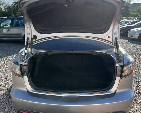 Сірий Мазда 3, об'ємом двигуна 2 л та пробігом 145 тис. км за 6200 $, фото 21 на Automoto.ua