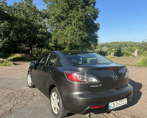 Серый Мазда 3, объемом двигателя 2 л и пробегом 168 тыс. км за 7300 $, фото 4 на Automoto.ua