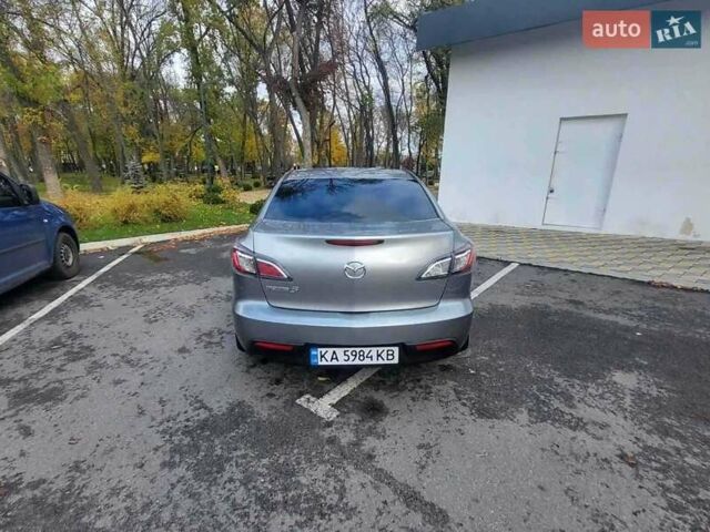 Серый Мазда 3, объемом двигателя 1.6 л и пробегом 113 тыс. км за 8700 $, фото 8 на Automoto.ua