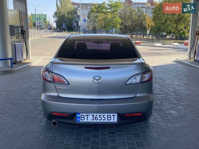 Сірий Мазда 3, об'ємом двигуна 1.6 л та пробігом 187 тис. км за 7300 $, фото 12 на Automoto.ua