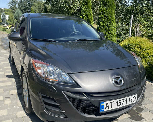 Серый Мазда 3, объемом двигателя 1.6 л и пробегом 196 тыс. км за 6900 $, фото 2 на Automoto.ua