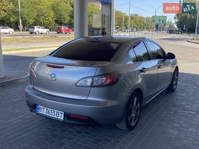Сірий Мазда 3, об'ємом двигуна 1.6 л та пробігом 187 тис. км за 7300 $, фото 11 на Automoto.ua