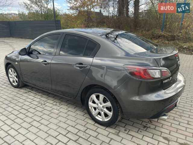 Мазда 3 2010 в Ивано-Франковске на Automoto.ua Серый Мазда 3, объемом двигателя 1.6 л и пробегом 198 тыс. км за 6700 $, фото 7 на Automoto.ua