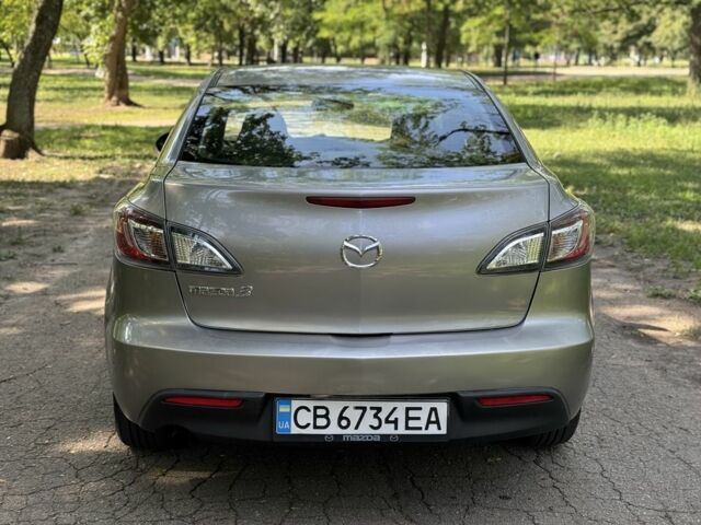 Серый Мазда 3, объемом двигателя 2 л и пробегом 165 тыс. км за 5999 $, фото 4 на Automoto.ua