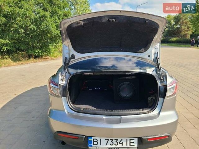 Серый Мазда 3, объемом двигателя 1.6 л и пробегом 240 тыс. км за 7200 $, фото 10 на Automoto.ua