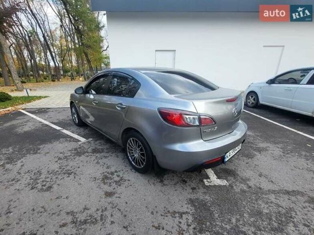 Серый Мазда 3, объемом двигателя 1.6 л и пробегом 113 тыс. км за 8700 $, фото 5 на Automoto.ua