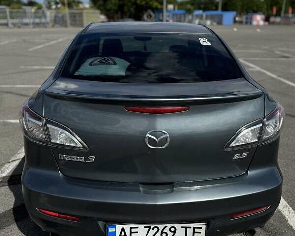 Сірий Мазда 3, об'ємом двигуна 2.49 л та пробігом 220 тис. км за 8800 $, фото 6 на Automoto.ua