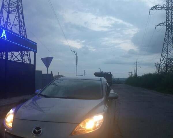 Мазда 3 2011 у Івано-Франківську на Automoto.ua Сірий Мазда 3, об'ємом двигуна 1.6 л та пробігом 295 тис. км за 7000 $, фото 12 на Automoto.ua
