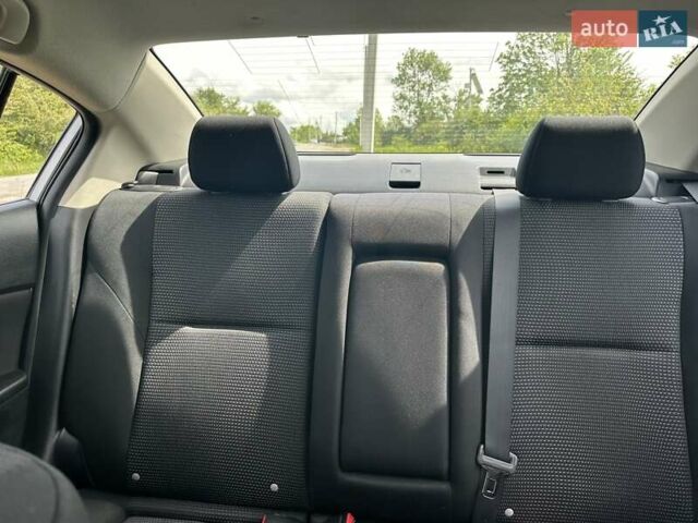 Сірий Мазда 3, об'ємом двигуна 2 л та пробігом 320 тис. км за 7000 $, фото 13 на Automoto.ua