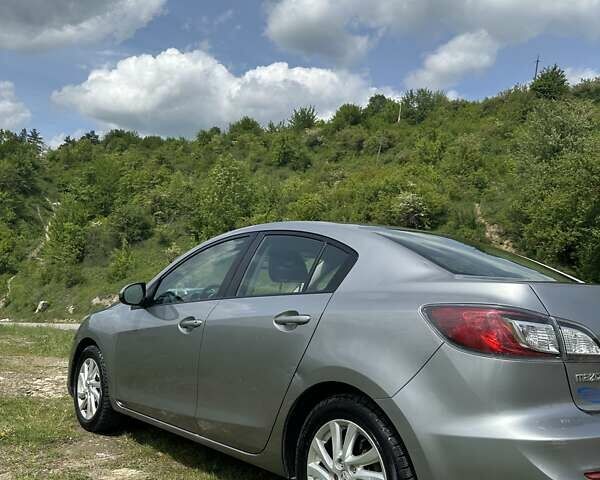 Сірий Мазда 3, об'ємом двигуна 2 л та пробігом 320 тис. км за 7000 $, фото 4 на Automoto.ua