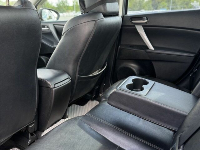 Серый Мазда 3, объемом двигателя 2.5 л и пробегом 223 тыс. км за 8200 $, фото 14 на Automoto.ua