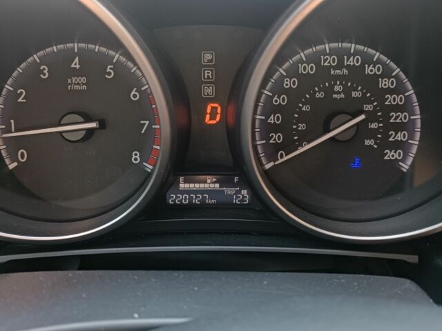 Серый Мазда 3, объемом двигателя 2.5 л и пробегом 223 тыс. км за 8200 $, фото 7 на Automoto.ua