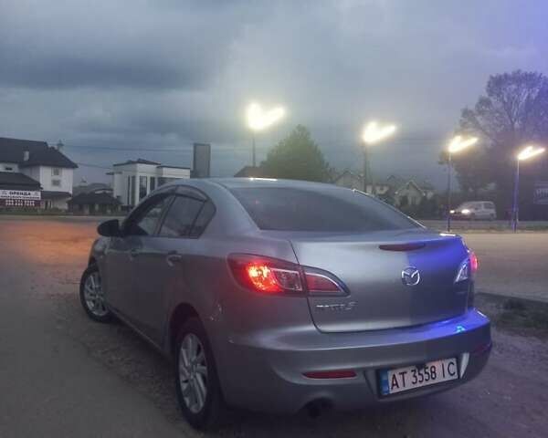 Мазда 3 2011 у Івано-Франківську на Automoto.ua Сірий Мазда 3, об'ємом двигуна 1.6 л та пробігом 295 тис. км за 7000 $, фото 11 на Automoto.ua