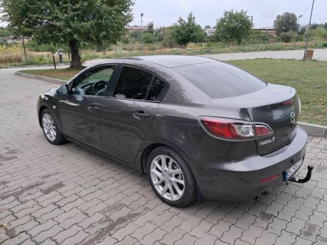 Сірий Мазда 3, об'ємом двигуна 1.6 л та пробігом 159 тис. км за 8808 $, фото 3 на Automoto.ua
