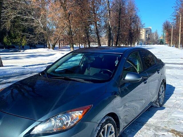 Серый Мазда 3, объемом двигателя 2.5 л и пробегом 200 тыс. км за 7900 $, фото 1 на Automoto.ua