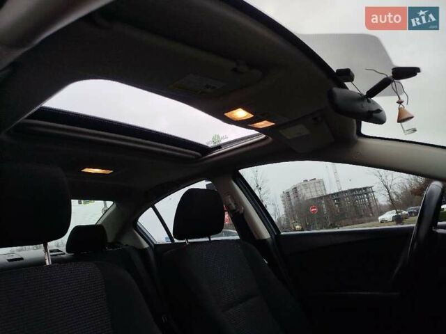 Серый Мазда 3, объемом двигателя 2 л и пробегом 232 тыс. км за 7799 $, фото 46 на Automoto.ua