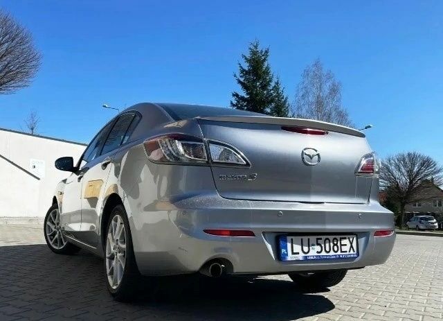 Сірий Мазда 3, об'ємом двигуна 2 л та пробігом 113 тис. км за 5700 $, фото 4 на Automoto.ua