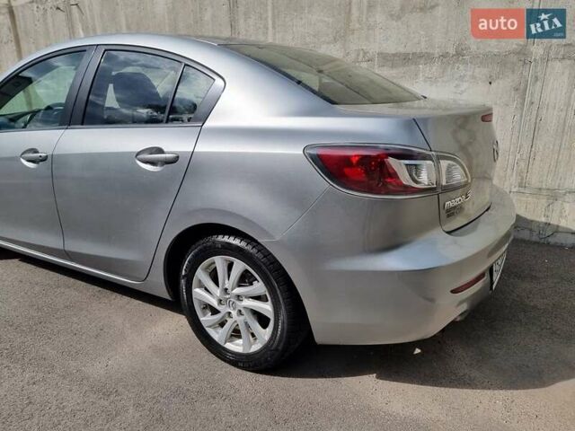 Серый Мазда 3, объемом двигателя 2 л и пробегом 190 тыс. км за 6999 $, фото 29 на Automoto.ua