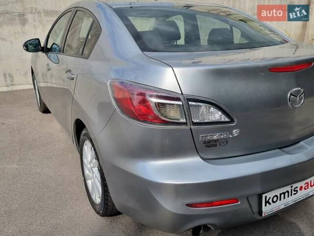 Серый Мазда 3, объемом двигателя 2 л и пробегом 190 тыс. км за 6999 $, фото 28 на Automoto.ua