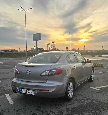 Сірий Мазда 3, об'ємом двигуна 1.6 л та пробігом 119 тис. км за 9000 $, фото 6 на Automoto.ua
