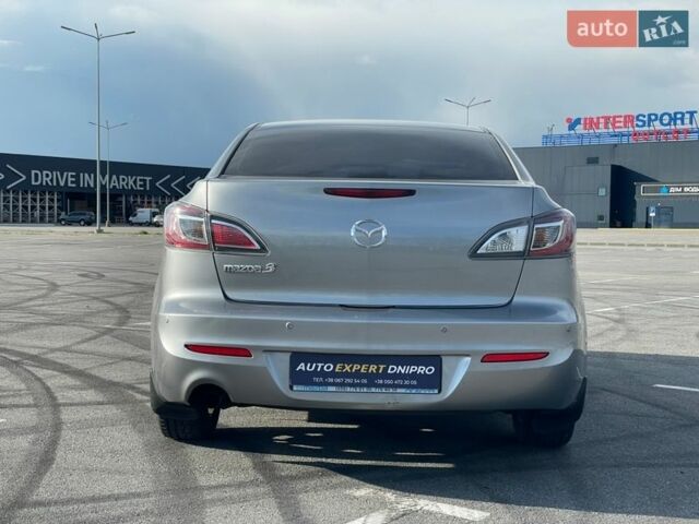 Серый Мазда 3, объемом двигателя 1.6 л и пробегом 81 тыс. км за 9150 $, фото 7 на Automoto.ua