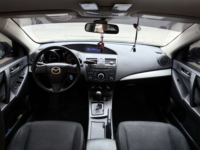 Серый Мазда 3, объемом двигателя 2 л и пробегом 222 тыс. км за 5900 $, фото 8 на Automoto.ua