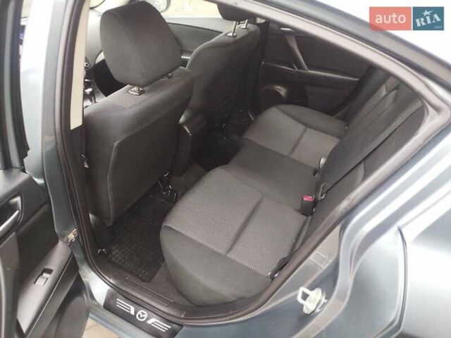 Серый Мазда 3, объемом двигателя 2 л и пробегом 232 тыс. км за 7799 $, фото 33 на Automoto.ua
