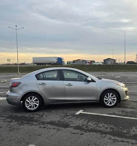 Сірий Мазда 3, об'ємом двигуна 1.6 л та пробігом 119 тис. км за 9000 $, фото 7 на Automoto.ua